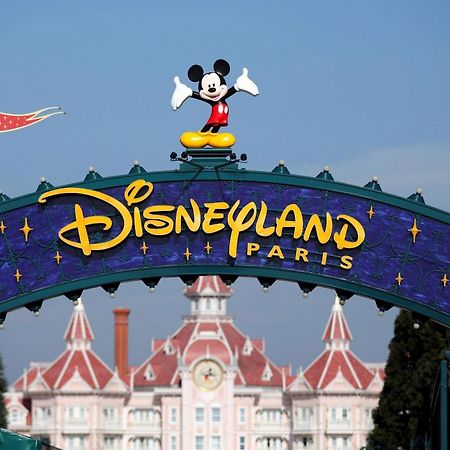 La Royaute A 22 Min De Disneyland Et Center Parcs Meaux Exteriör bild