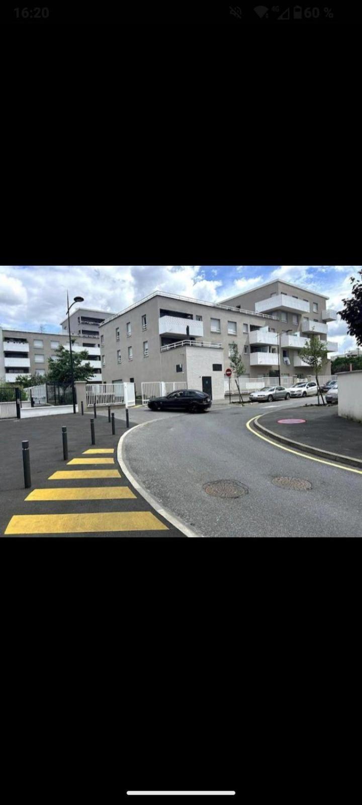 La Royaute A 22 Min De Disneyland Et Center Parcs Meaux Exteriör bild